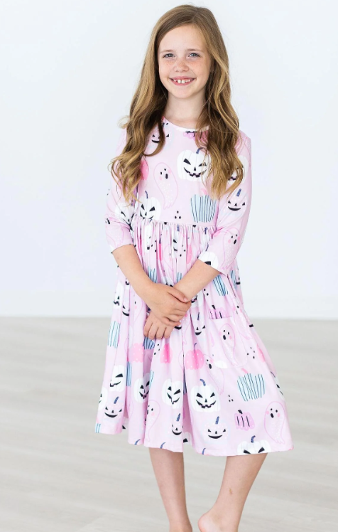Happy Haunting 3/4 Sleeve Pocket Twirl Dress