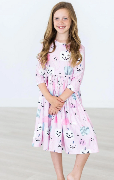Happy Haunting 3/4 Sleeve Pocket Twirl Dress