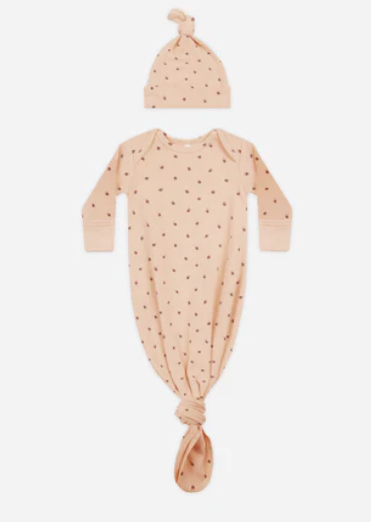 Knotted Baby Gown & Hat Set | Strawberries