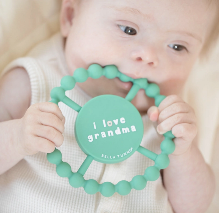 Happy Teether | I Love Grandma