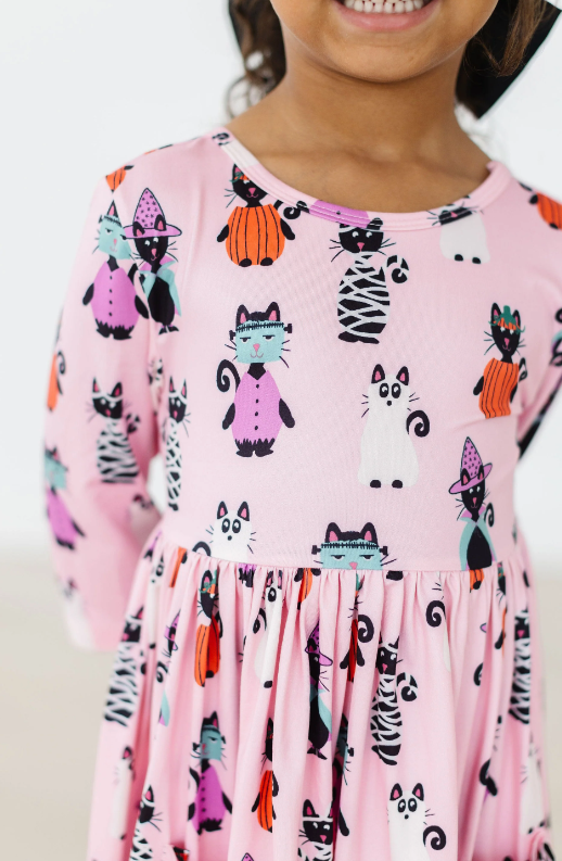 Purr-fectly Spooky 3/4 Sleeve Pocket Twirl Dress