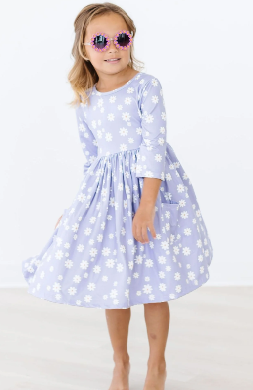 Dainty Daisies 3/4 Sleeve Pocket Twirl Dress