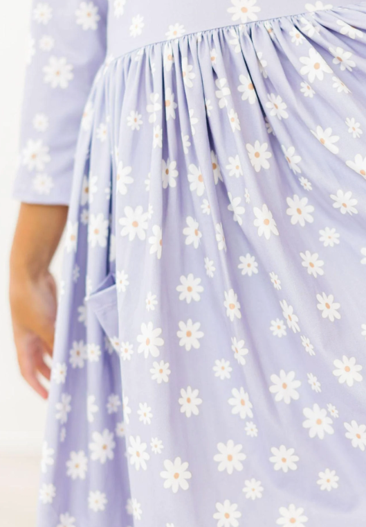 Dainty Daisies 3/4 Sleeve Pocket Twirl Dress