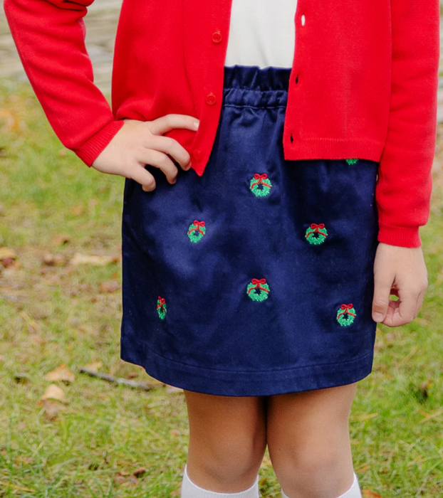 Critter Beasley Bag Skirt | Nantucket Navy w/Wreath Embroidery