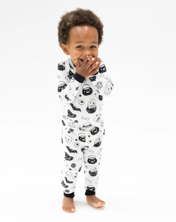 Loungewear Set | Black & White Halloween