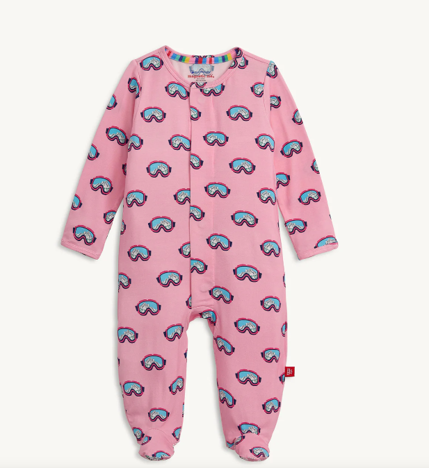 Magnetic Footie | Pink Powder Playtime