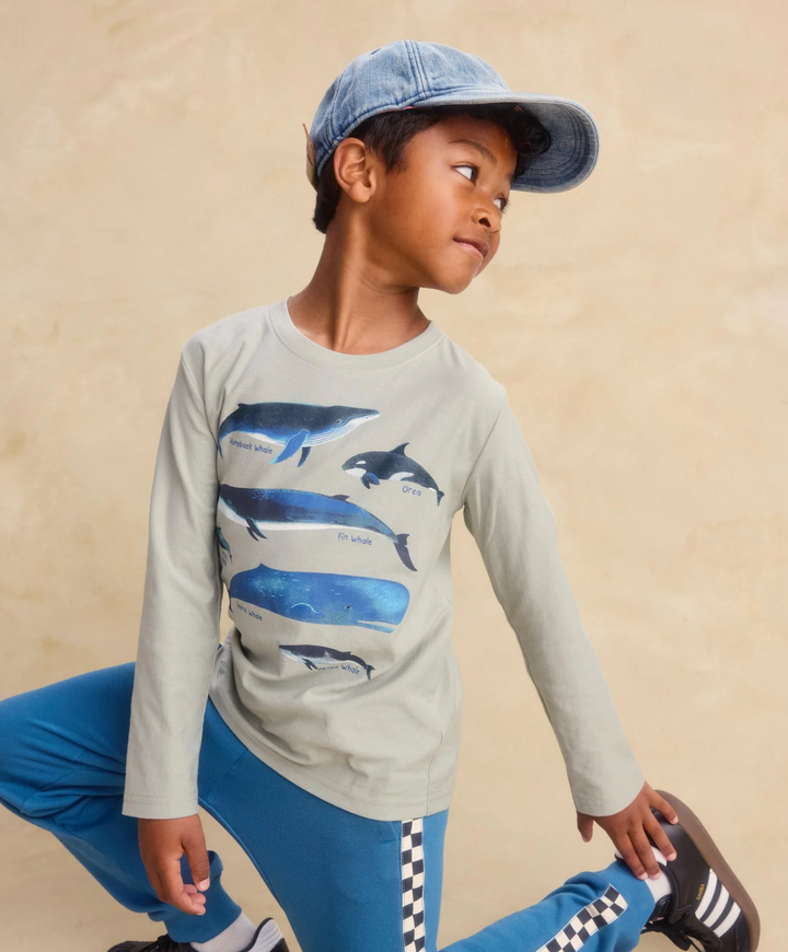 Whale Discovery Graphic L/S Tee