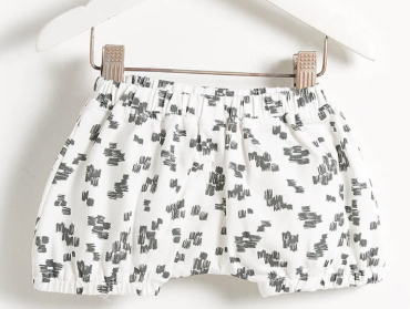 BM Monochrome Bloomer