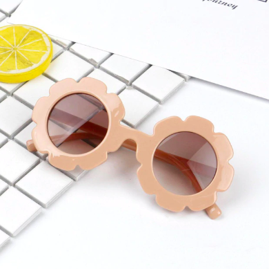 Sally Sunglasses | Solid Peach