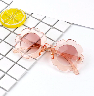 Sally Sunglasses | Clear Pink