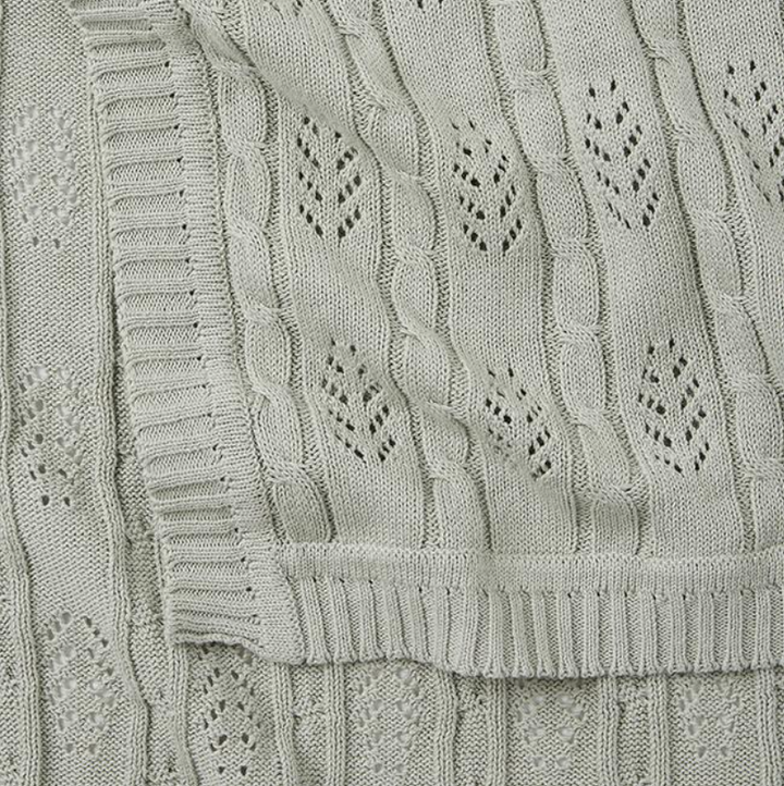 Sage Cable Leaf Blanket