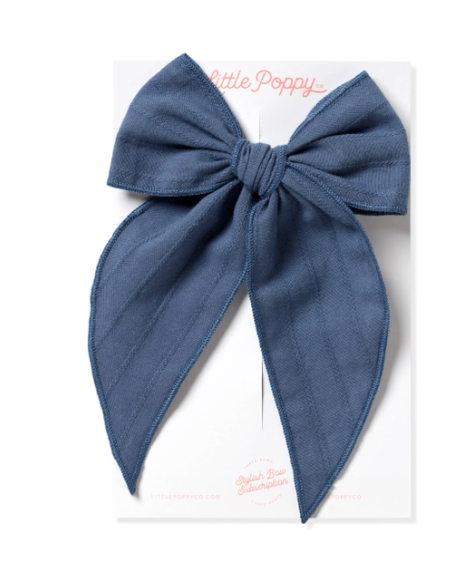Oversized Clip with Embroidered Stripe Bow