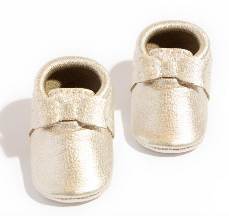 Platinum Bow Moccs