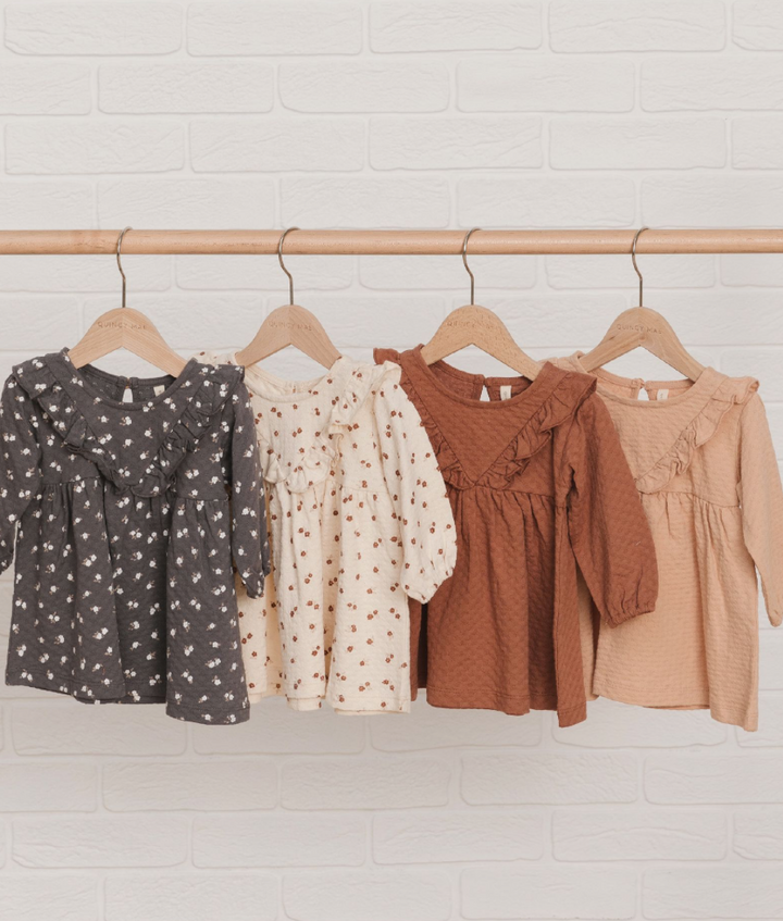 Longsleeve Ruffle V Dress | Petite Floral