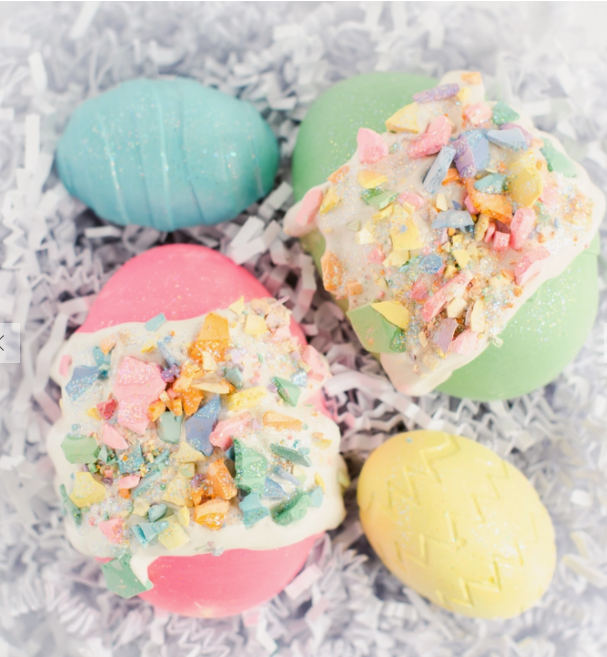 Eggs in a Basket | Pink and Green