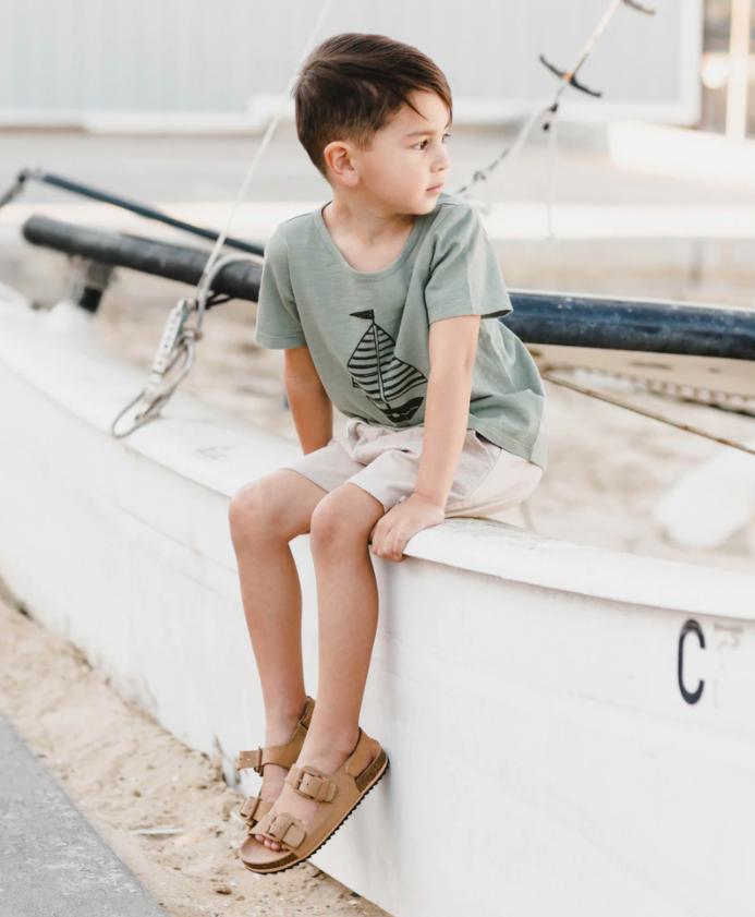 Basic Tee | Sailboat