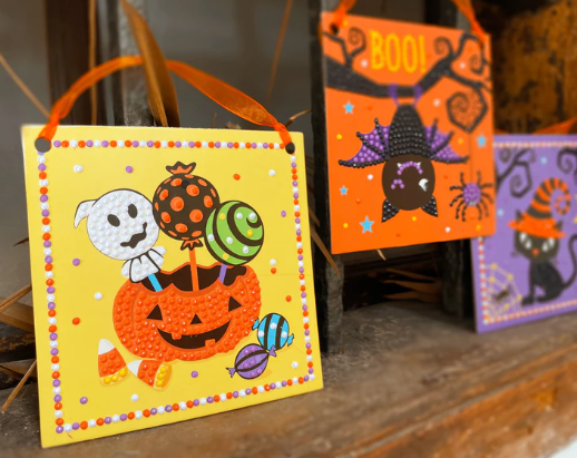Totally Spooky Halloween Diamond Art Set