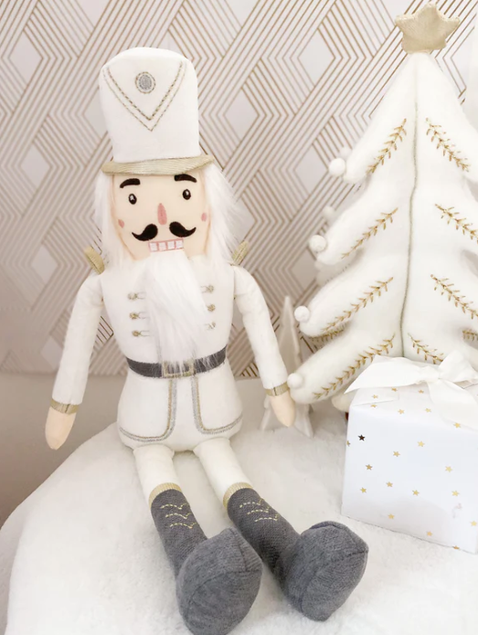 Nutcracker Shelf Sitter